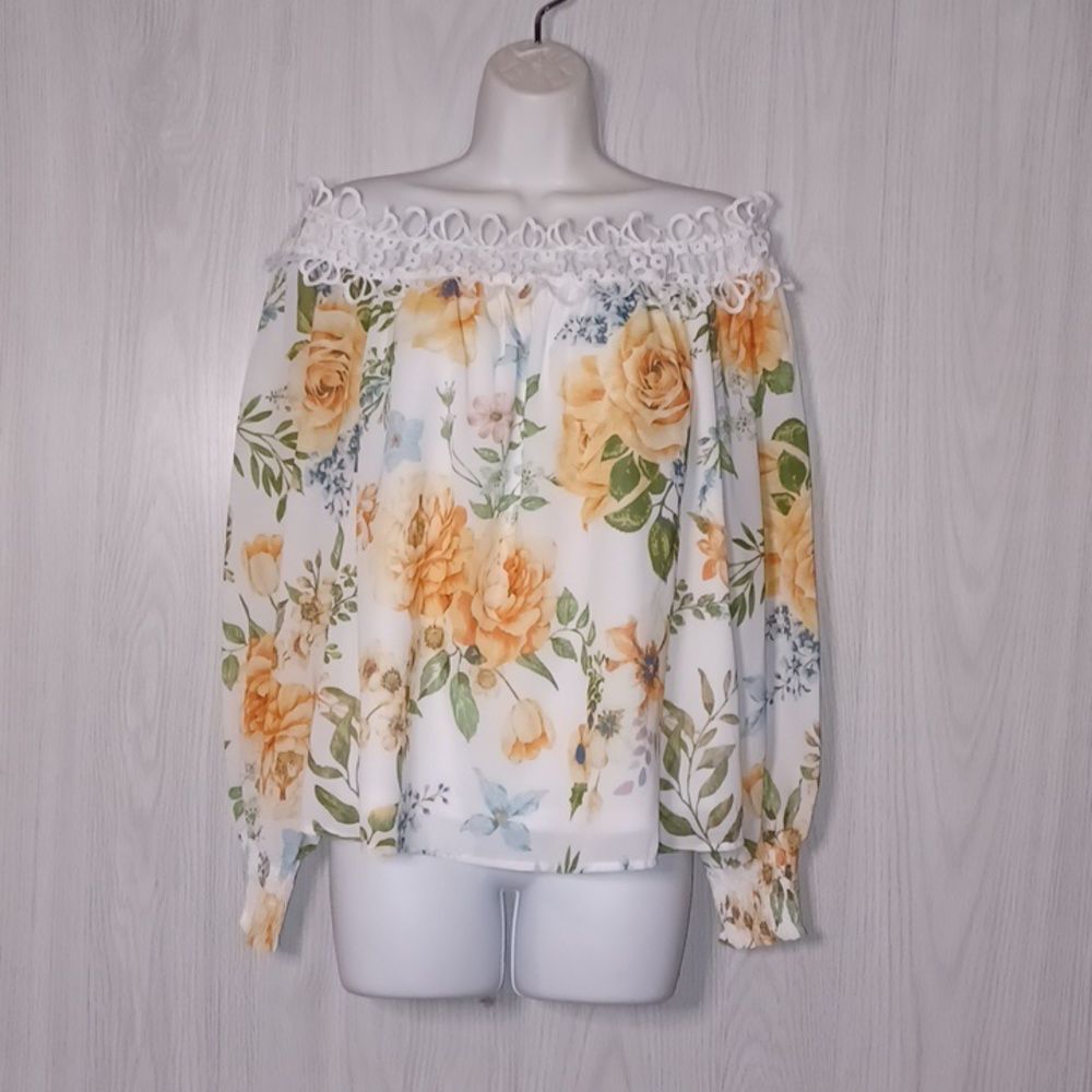 Flying tomato blouse